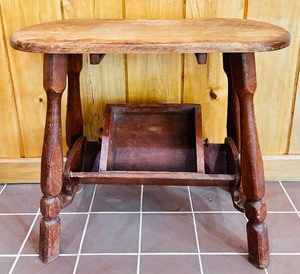 lot 53 image: Ventage Dark Wood Bookshelf Table Bench