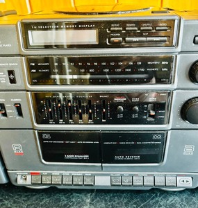 lot 76 image: RCA Audio Portable Compact Disk Player  Radio  Cassette Recorder