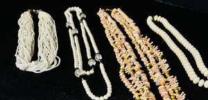 lot 362 image: Amazing Beaded Necklaces in Whites, Glitter, Pink Necklaces and More
