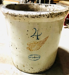 lot 394A image: Red Wing Union Stoneware No 4
