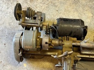 lot 217 image: Sears Craftsman Metal Lathe
