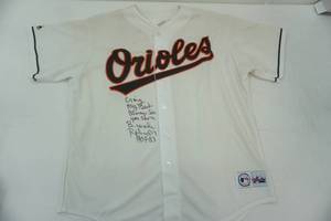 lot 2 image: autographed jersey