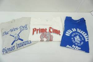 lot 23 image: town ball jersey