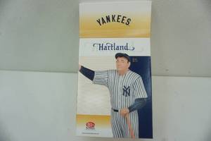 lot 92 image: Hartland sports figurine