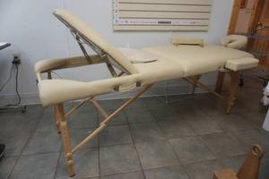 lot 145 image: Best Massage table, new with accessories
