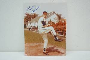 lot 150 image: Bob Buhl autographed 8x10 pic