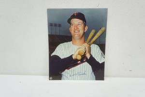 lot 153 image: Don Mincher signed 8x10 photo, MN twins
