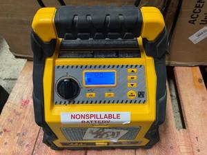 lot 10 image: CAT - 3 in 1 Professional Power Station with Jump Starter and Compressor - 4 USB Ports and Outlet