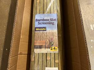 lot 19 image: Mininfa Bamboo Slat Screening