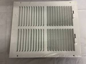 lot 61 image: Pro Select 12 x 10 White Sidewall Ceiling Register