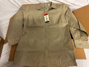 lot 72 image: 8 Long Sleeve Clique DressWork Shirts - XL