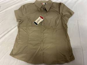 lot 76 image: 6 Short Sleeve Clique DressWork Shirts - XL