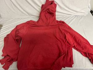 lot 79 image: 6 Clique Red Hooded Sweatshirts - Medium