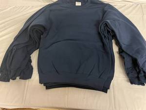 lot 87 image: 6 Navy Blue Crew Neck Sweatshirts - XL