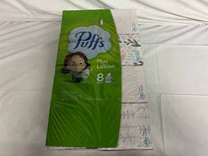 lot 129 image: 8 Packs of Puffs