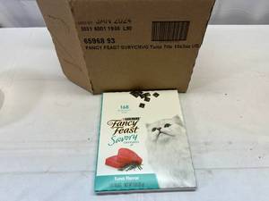 10x 3oz Fancy Feast Savory Break Apart Treats-Tuna