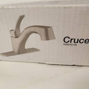Kohler Cruce Pull-Out Kitchen Faucet