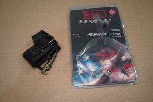 lot 24 image: B3 Archery HAWK Release