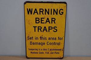 lot 56 image: Warning Bear Traps Metal Sign