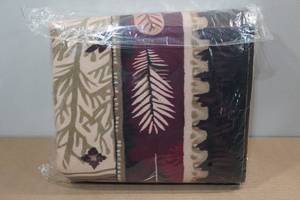 lot 72 image: Bear Themed Cushioned Area Rug 39x59
