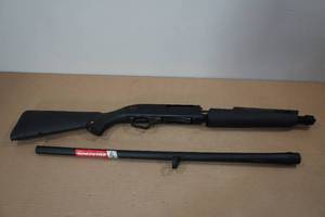 lot 1J image: NEW Winchester SXP Black Shadow 12 Gauge Pump-Action Shotgun