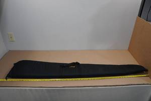 lot 137 image: Fieldline Soft Long Gun Case