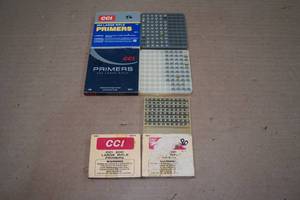 lot 179 image: 282 CCI No 200 Large Rifle Primers