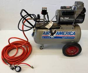 lot 101 image: AIR AMERICA 4HP 12 Gallon Air Compressor