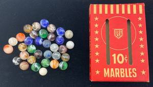 lot 221 image: Vintage Made In The USA 10 Cent Marbles In Original Store Pack