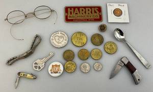 lot 236 image: Misc. Vintage Collectibles Possible gold Filled Glasses