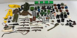 lot 247 image: Misc. G.I. Joe Accessories