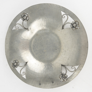 lot 25 image: NEKRASOFF Hammered Open Work Pewter Plate with Ornate Flowers
