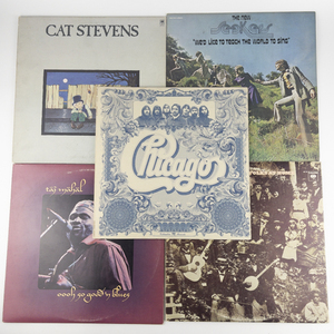 lot 222 image: Group of 5 Vinyl Records -Tai Mahal, Chicago, Seekers, Cat Stevens-
