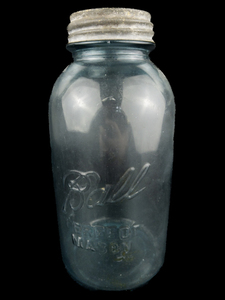 lot 61 image: 1913-1922 Perfect Mason Blue Ball Half-Gallon Mason Jar with Zinc Lid