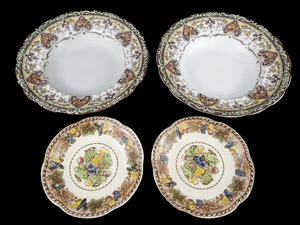 lot 80 image: Set of 2 ANTIQUE Dishes COLONIAL POTTERY (England) Rothesay & Set of 2 Dishes WOOD & SONS (Burslem, England) Hyde 