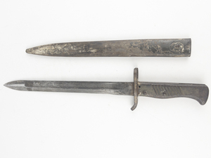 lot 94 image: German WWI Ersatz EB45 Bayonet and original Sheet Steel Scabbard