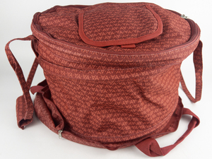 lot 127 image: Avon Circular Pop-up Cooler