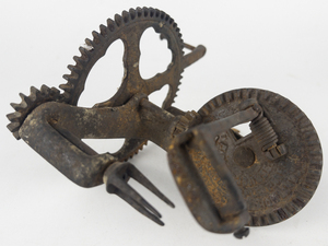 lot 135 image: Antique LOCKEY & HOWLAND Cast Iron Apple Peeler Pat. Dec. 18 1856