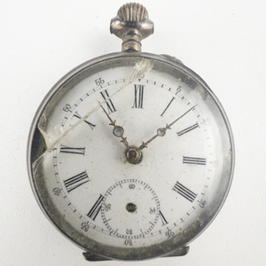lot 306 image: REMONTOIR 800 Silver Antique Pocket Watch 10 Rubis