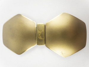 lot 320 image: VINTAGE Ladys Belt Buckle