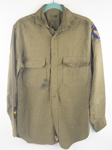 lot 275 image: VINTAGE USAAF Collar Wool Shirt - with 1946 Cadet Patch (with Laundry Number)