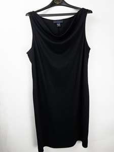 lot 344 image: VENEZIA Dress size 1820