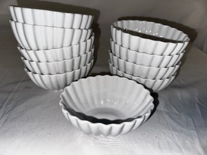 Set of 10 whie Parfait Dishes