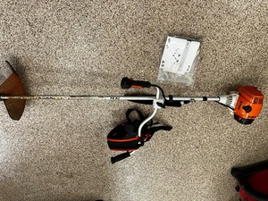 Stihl FS90 Gas Powered Weed Trimmer Brushcutter