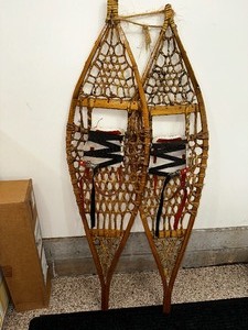 Vintage Snowshoes 13 x 38