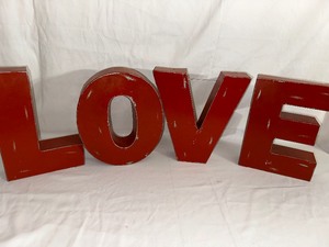 Metal Home Dcor Letters Spelling LOVE