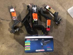 Lot of Assorted Trailer Hitch Various Models and Conditions   Customer Returns See Pictures