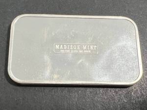 1 TROY OZ .999 FINE SILVER ST PATRICKS DAY 1975 BAR