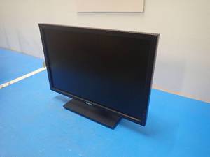 lot 3 image: Dell&nbspP2210t LCD Monitor  22 screen with 1680 x 1050 Resolution  Includes power cable 