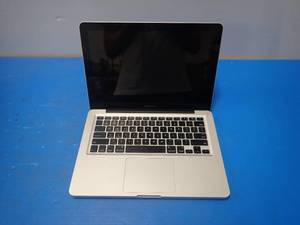 lot 16 image: Apple&nbspMacBookPro9,2 A1278 &nbspINTEL CORE I5-3210M 2.5 Ghz  4GB DDR3 SDRAM  250GB HDD  13.3 screen with 1280 x 800 Resolution  Includes IOS and Charging Cable 